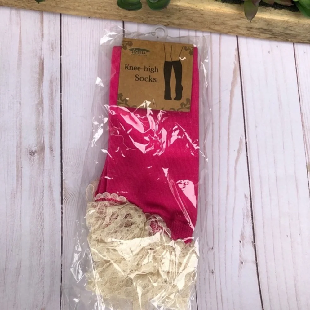 NWT boutique hot pink with cream lace boot socks‎